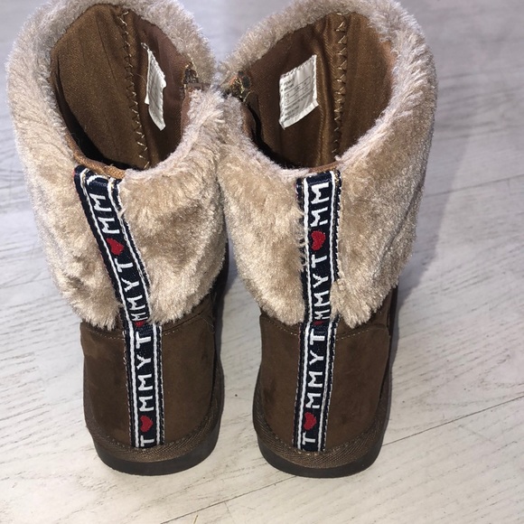 Tommy Hilfiger Other - Tommy Hilfiger girl’s brown boots